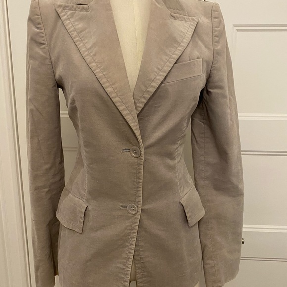 Gucci. In great condition - Picture 1 of 9